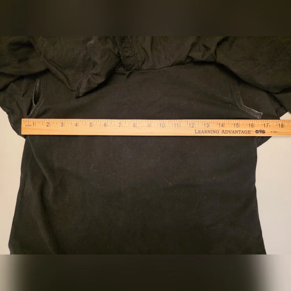 Luna Luz Women's Black Off Shoulder Ruffle Top ~ Size Large - Picture 5 of 8